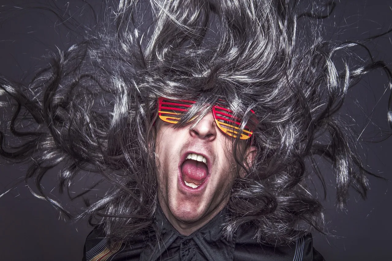 Rock singer wearing colored glasses