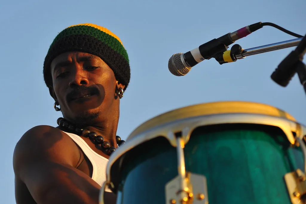 Kuku Rhythm on Djembe: Structure, Accents, and Variations